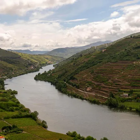 Flh Douro Casa Do Martir 招待所 3*